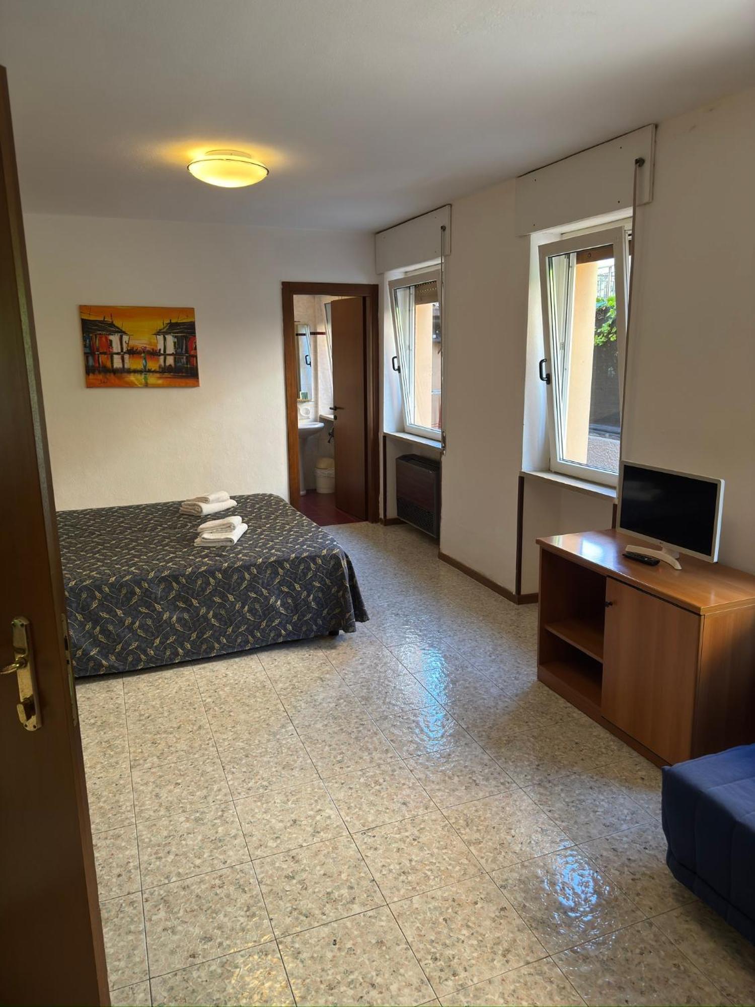 ברדולינו Hotel Benacus מראה חיצוני תמונה