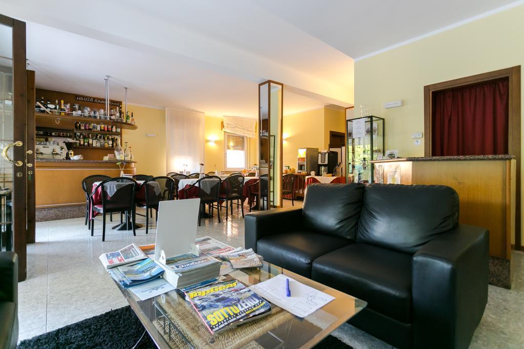 ברדולינו Hotel Benacus מראה חיצוני תמונה