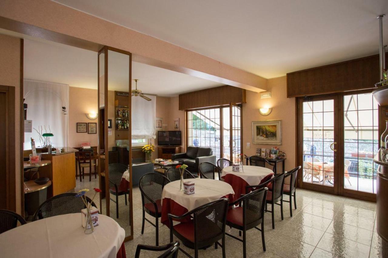 ברדולינו Hotel Benacus מראה חיצוני תמונה